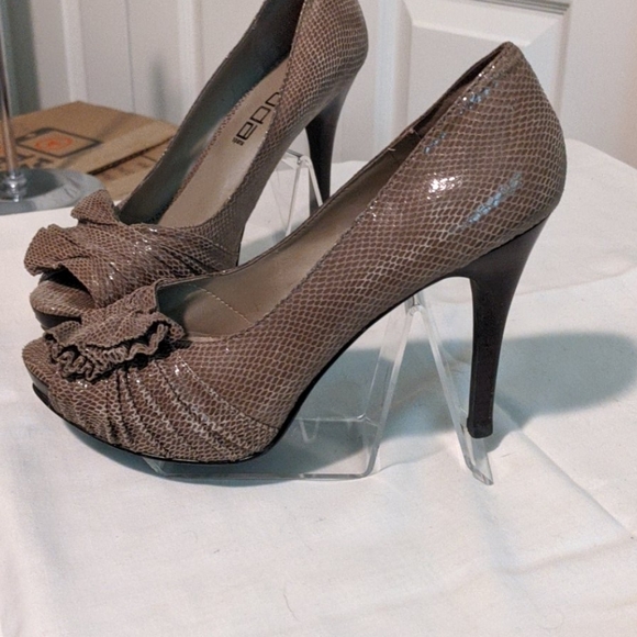 Moda Spana tan heels / pumps - Picture 4 of 8